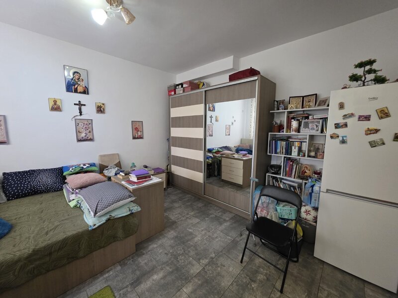 Berceni, pe Postalionului, an 2019, centrala,stradal,ideal spatiu comercial